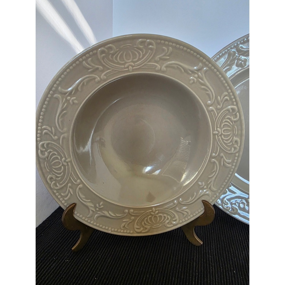Thomson Pottery Dinner Plate and Soup Bowl‎ Set Embossed Floral Design Taupe